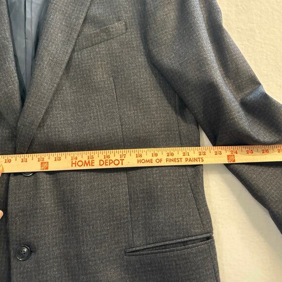 Armani Collezioni Men's Two Button Blazer Gray/Blue Size 44R Made in Italy. - Picture 15 of 16